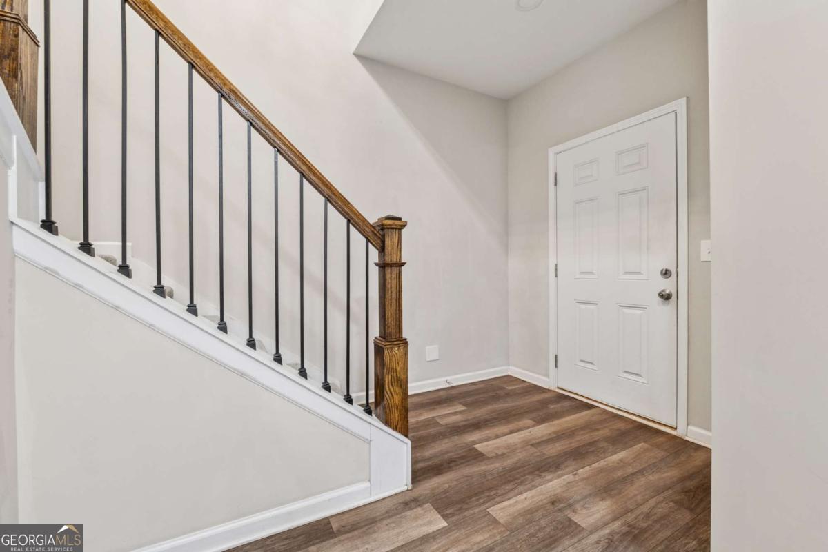 1062 Valley Rock Drive Lithonia GA 30058