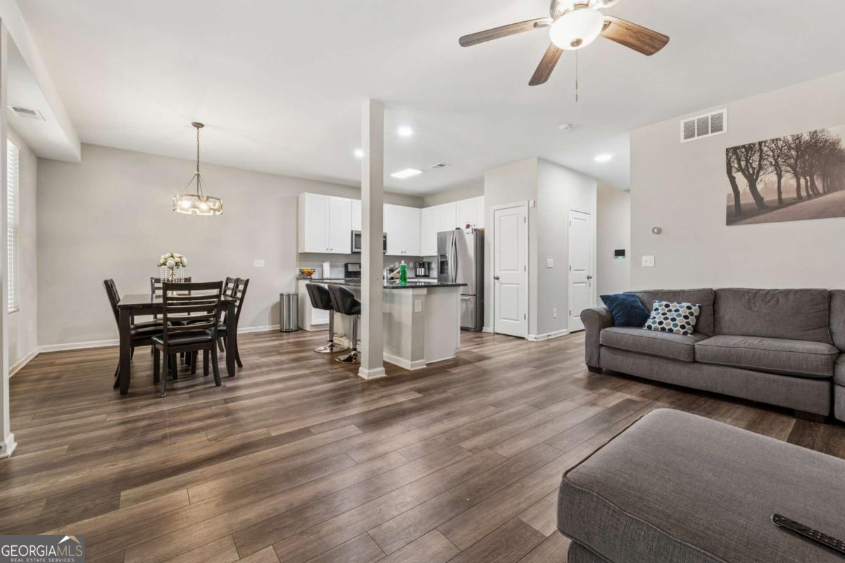 1062 Valley Rock Drive Lithonia GA 30058