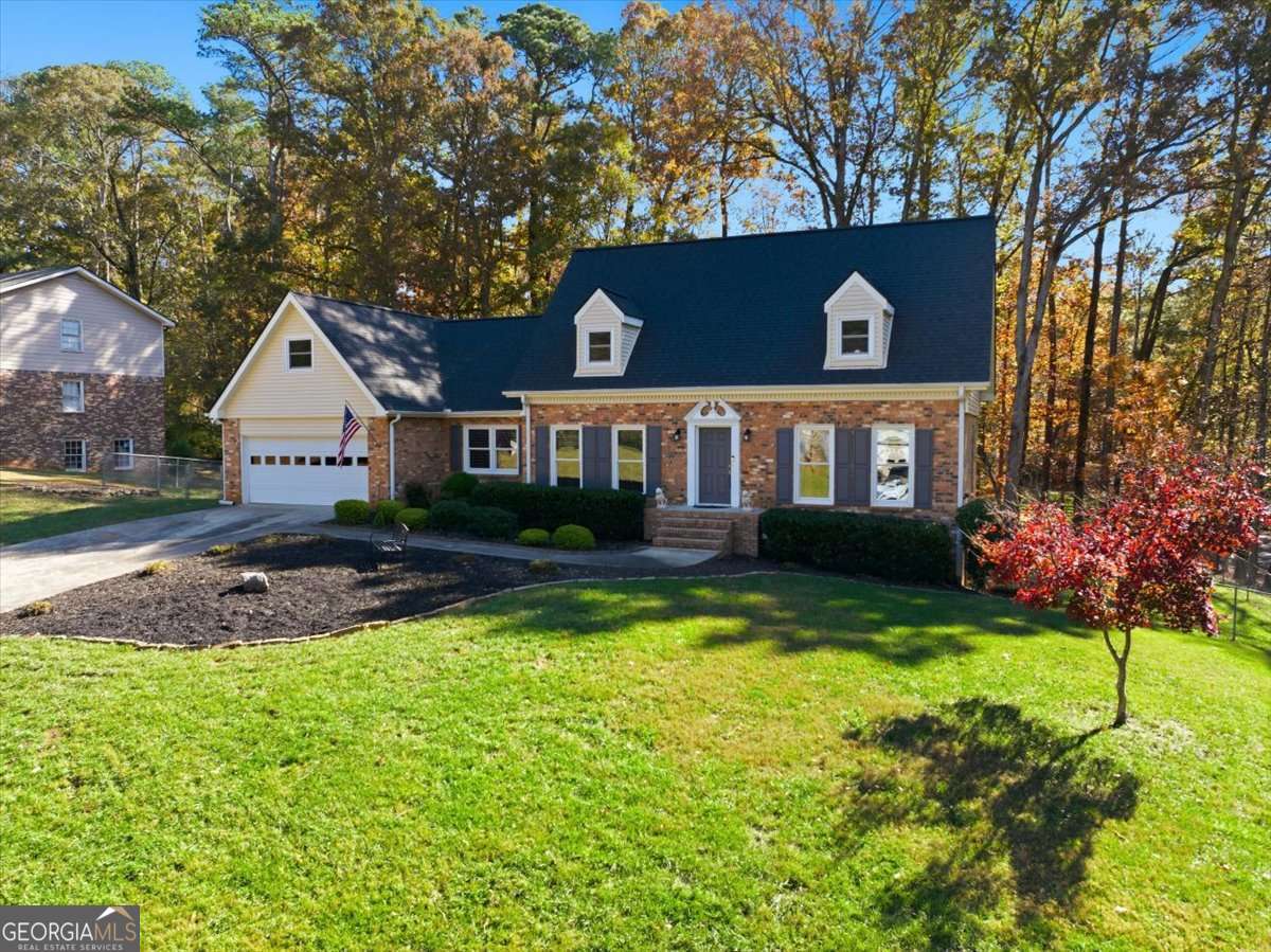 2334 Pine Point Drive Lawrenceville GA 30043