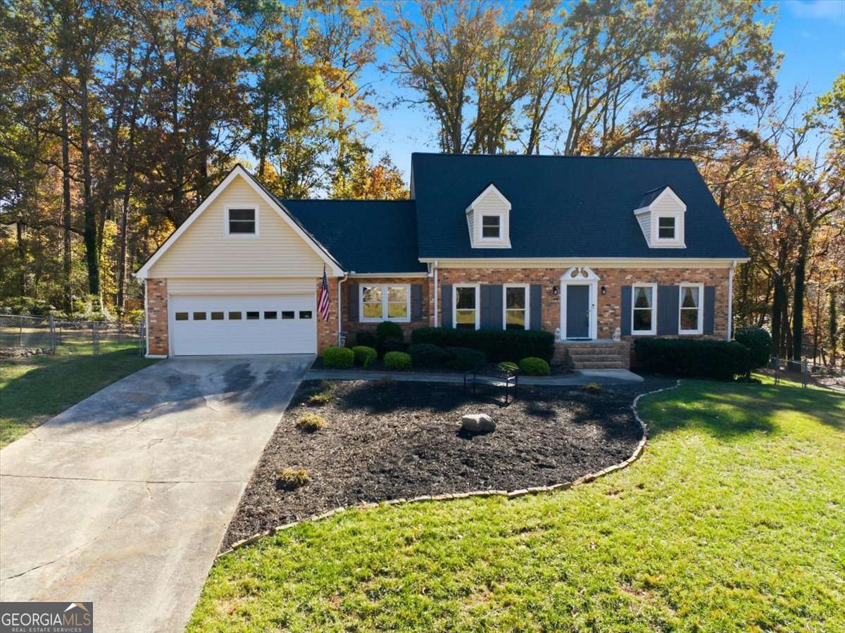 2334 Pine Point Drive Lawrenceville GA 30043