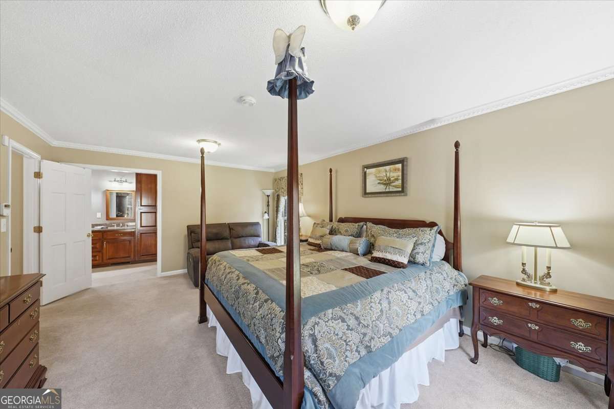 2334 Pine Point Drive Lawrenceville GA 30043