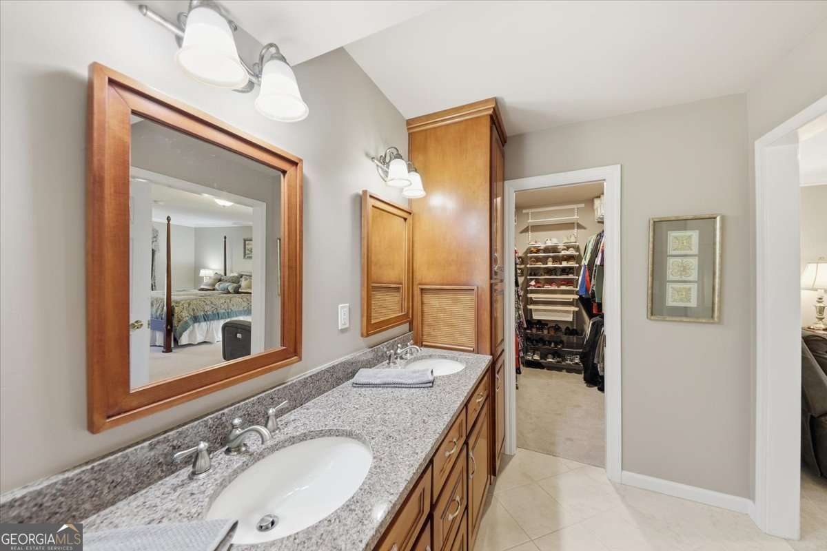 2334 Pine Point Drive Lawrenceville GA 30043