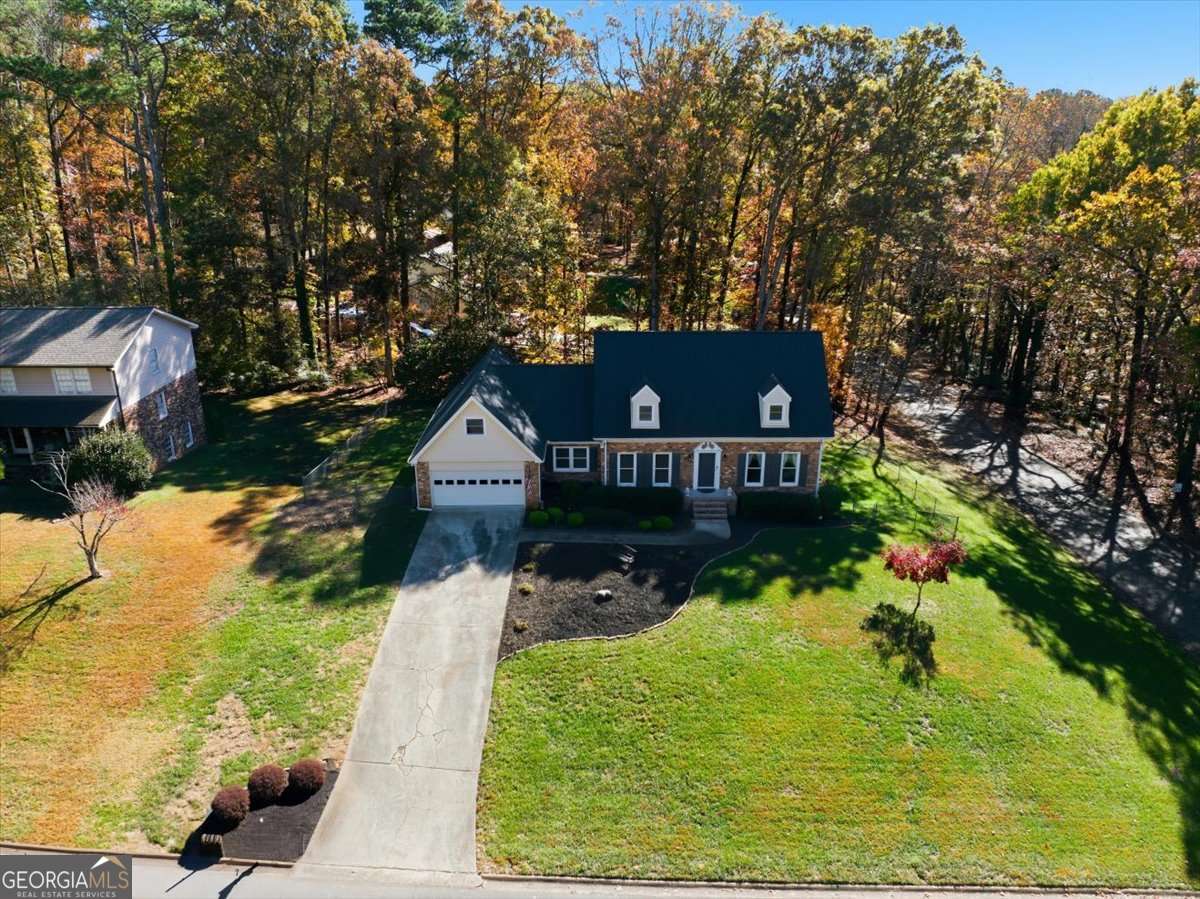 2334 Pine Point Drive Lawrenceville GA 30043