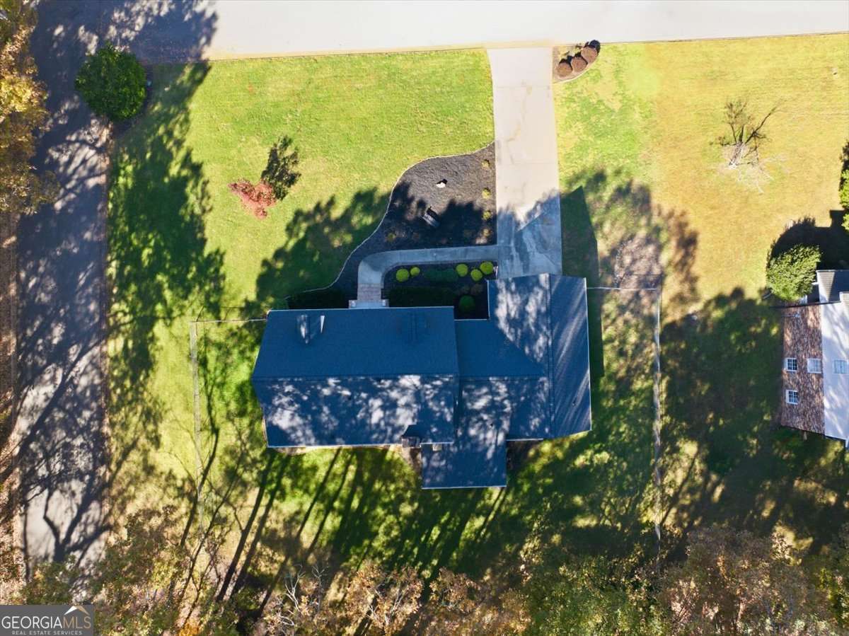 2334 Pine Point Drive Lawrenceville GA 30043