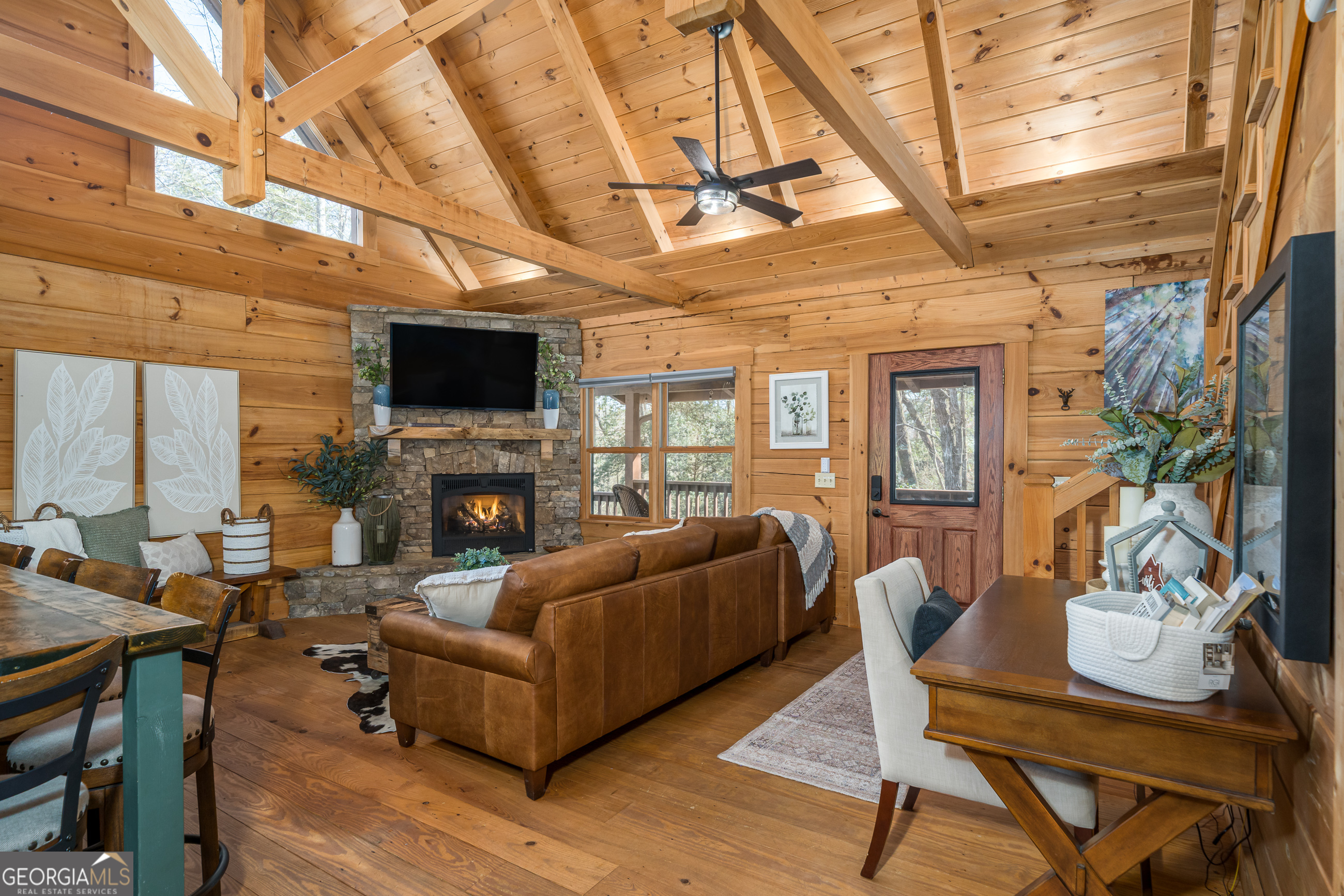 161 Finncannon Drive Ellijay GA 30536