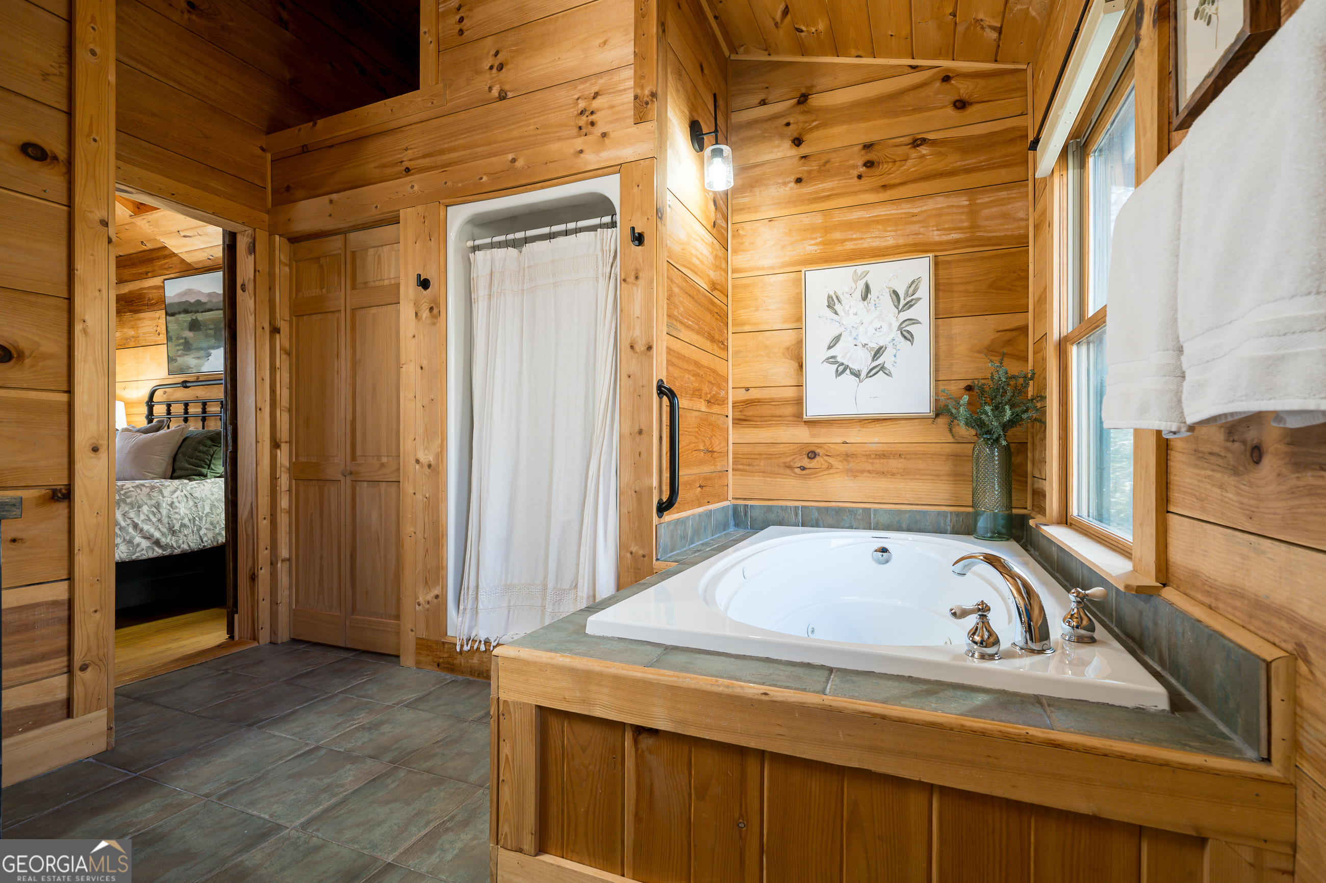 161 Finncannon Drive Ellijay GA 30536