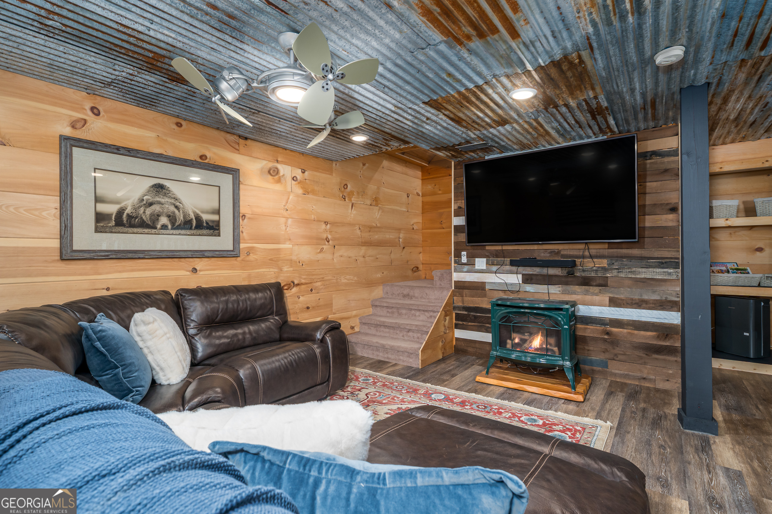 161 Finncannon Drive Ellijay GA 30536