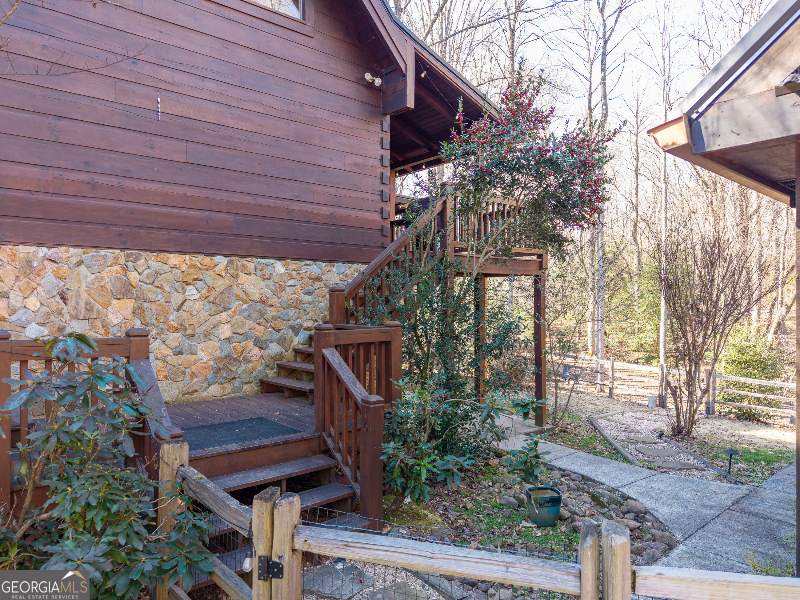 161 Finncannon Drive Ellijay GA 30536