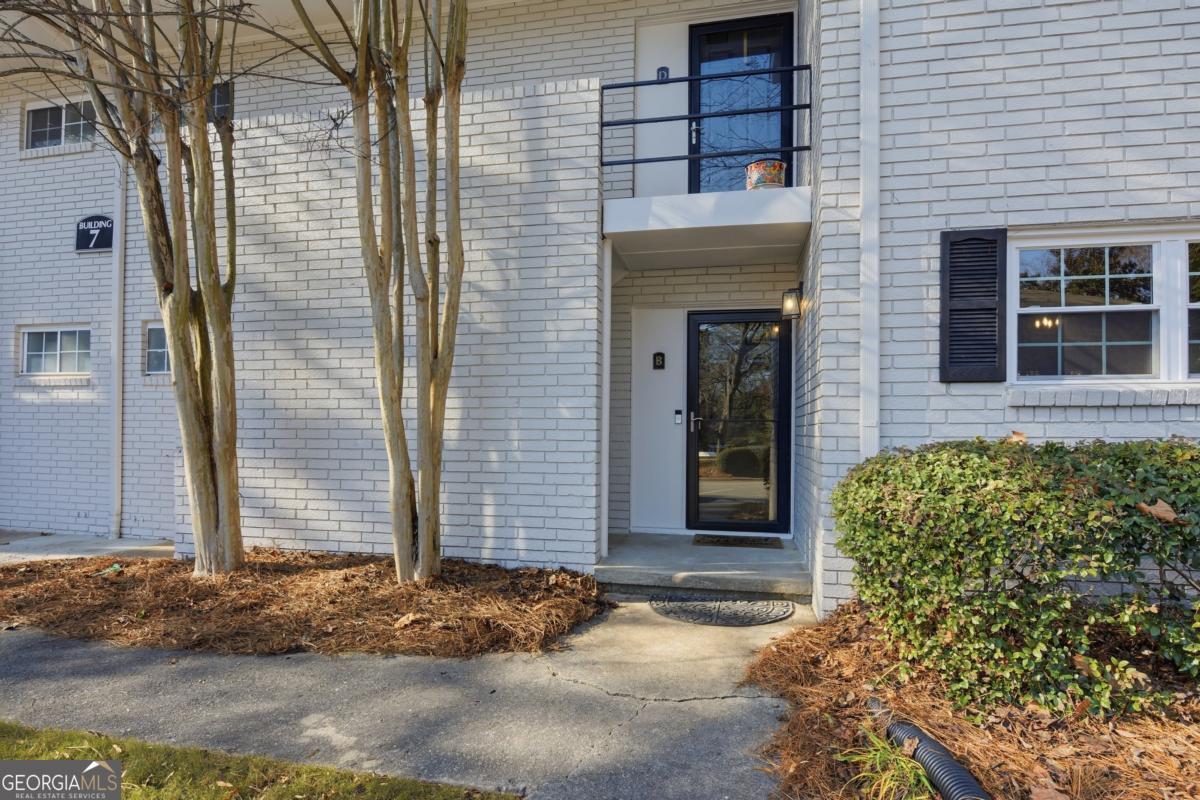 311 Peachtree Hills Avenue NE Atlanta GA 30305