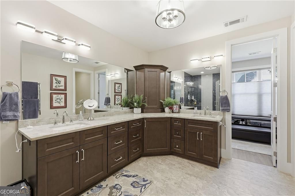 6039 Grand Marina Circle Gainesville GA 30506