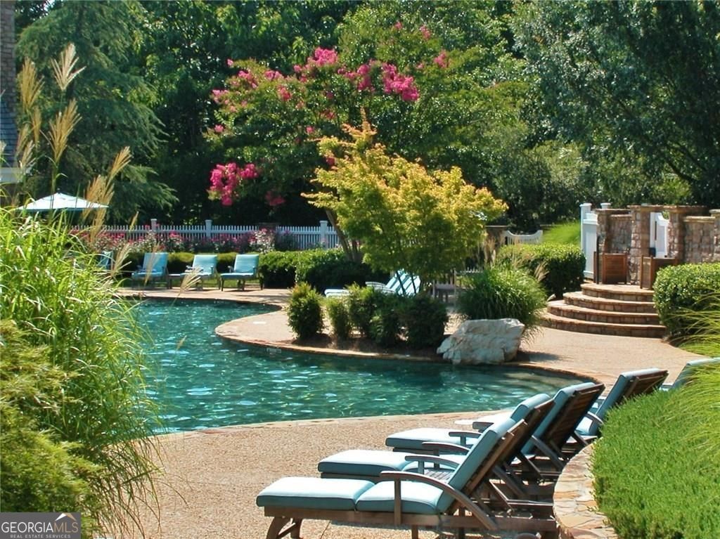 6039 Grand Marina Circle Gainesville GA 30506