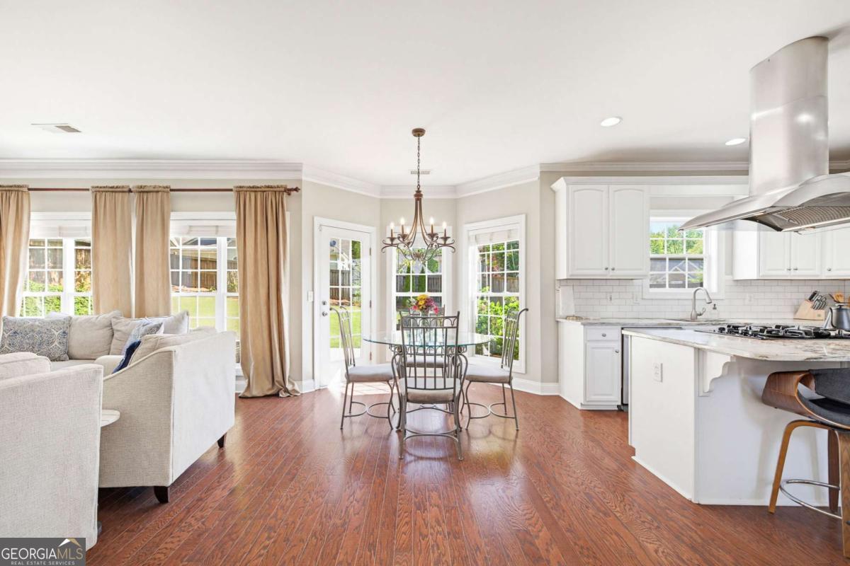 1235 Vinings Place Point Mableton GA 30126