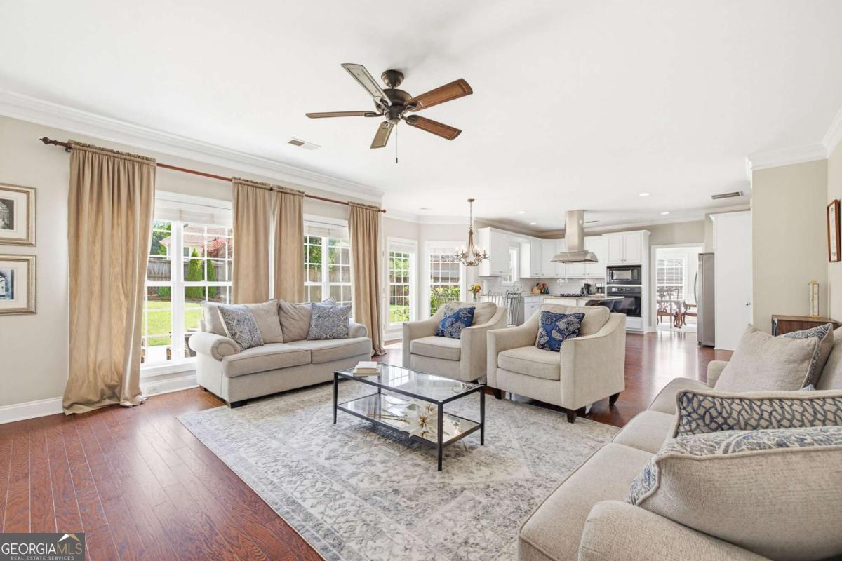 1235 Vinings Place Point Mableton GA 30126
