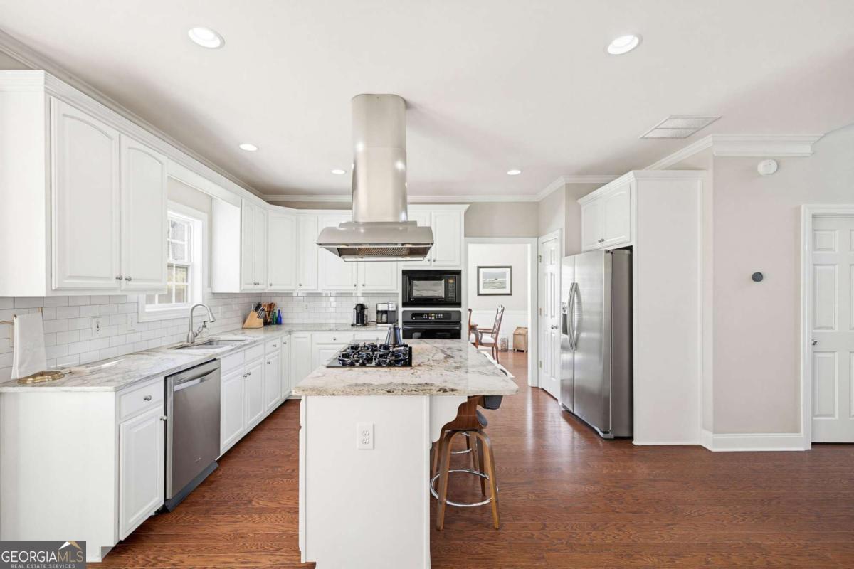 1235 Vinings Place Point Mableton GA 30126