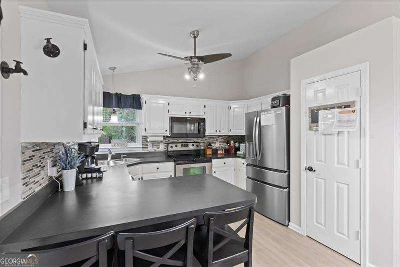 25 Leslie Cove SE Cartersville GA 30121