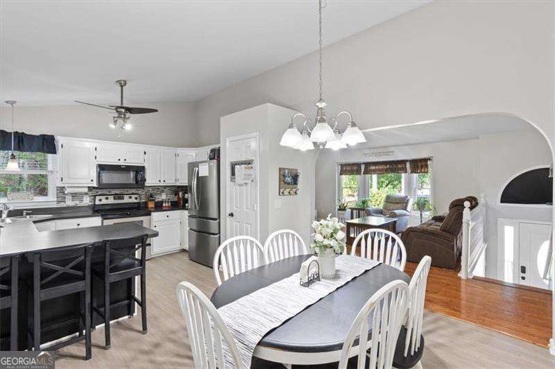25 Leslie Cove SE Cartersville GA 30121