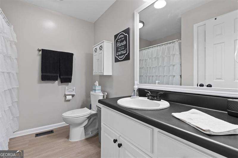 25 Leslie Cove SE Cartersville GA 30121