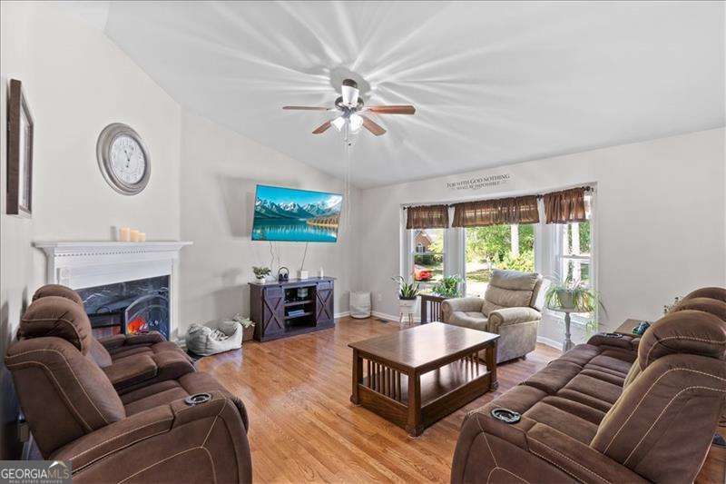 25 Leslie Cove SE Cartersville GA 30121