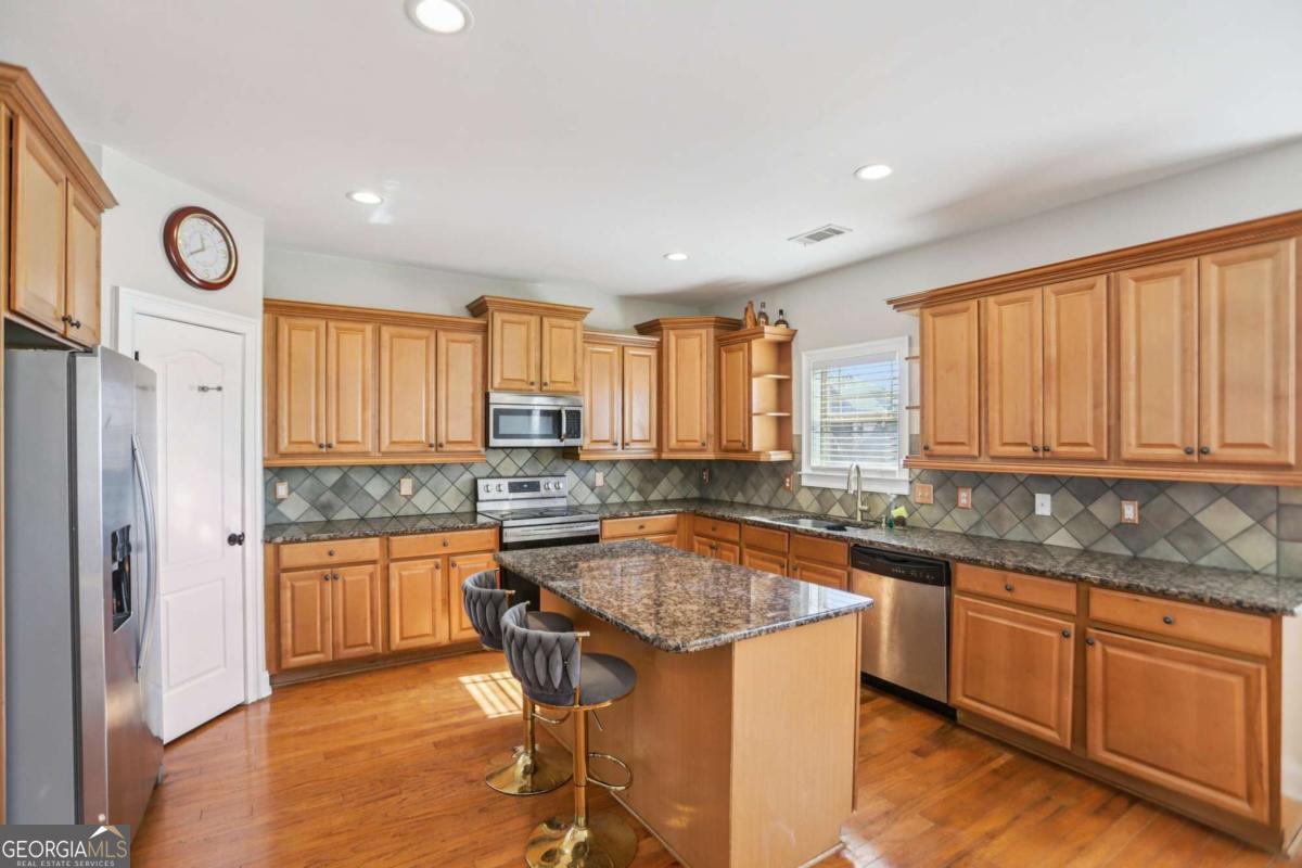 3154 Alhambra Circle Hampton GA 30228