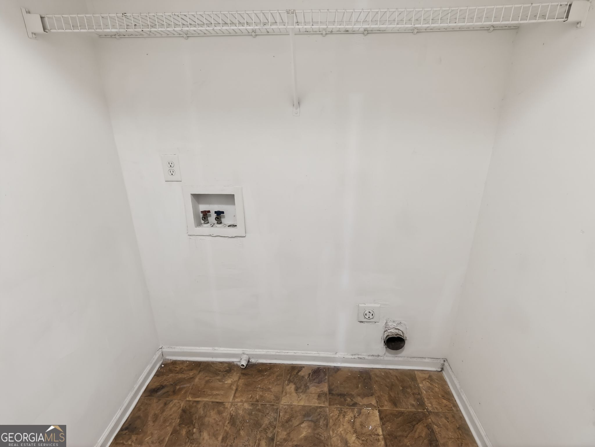 2382 Miller Oaks Circle Decatur GA 30035