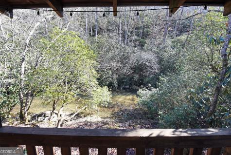 150 Donna Lee Lane Mineral Bluff GA 30559