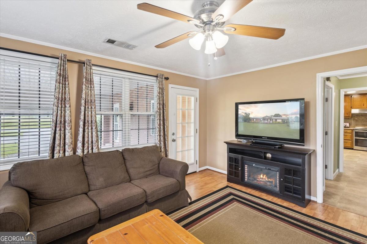 2195 Montgomery Street Kite GA 31049