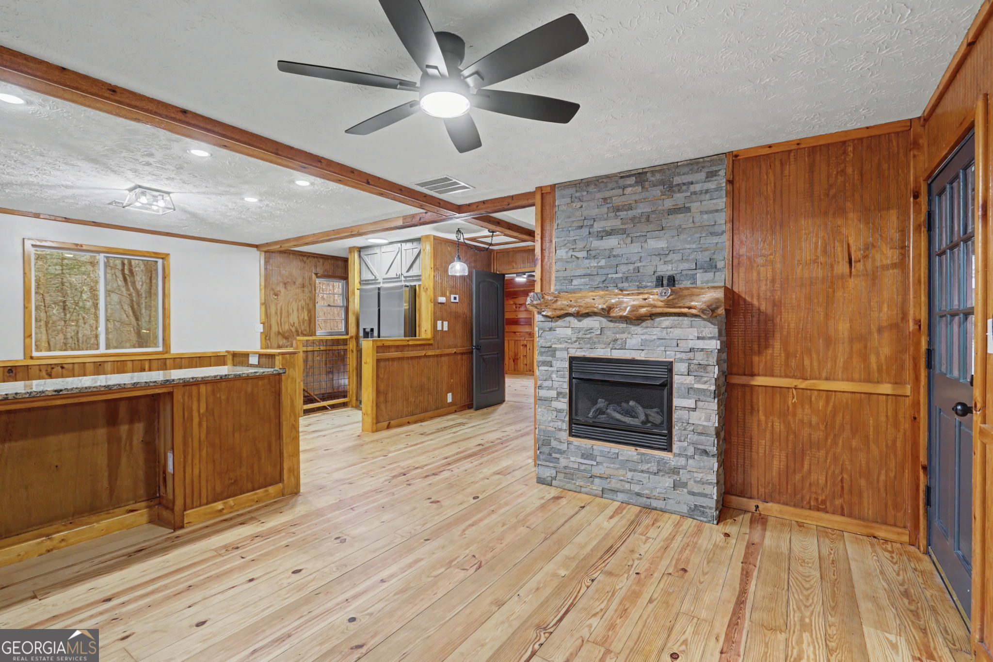 150 Summit Street Ellijay GA 30540