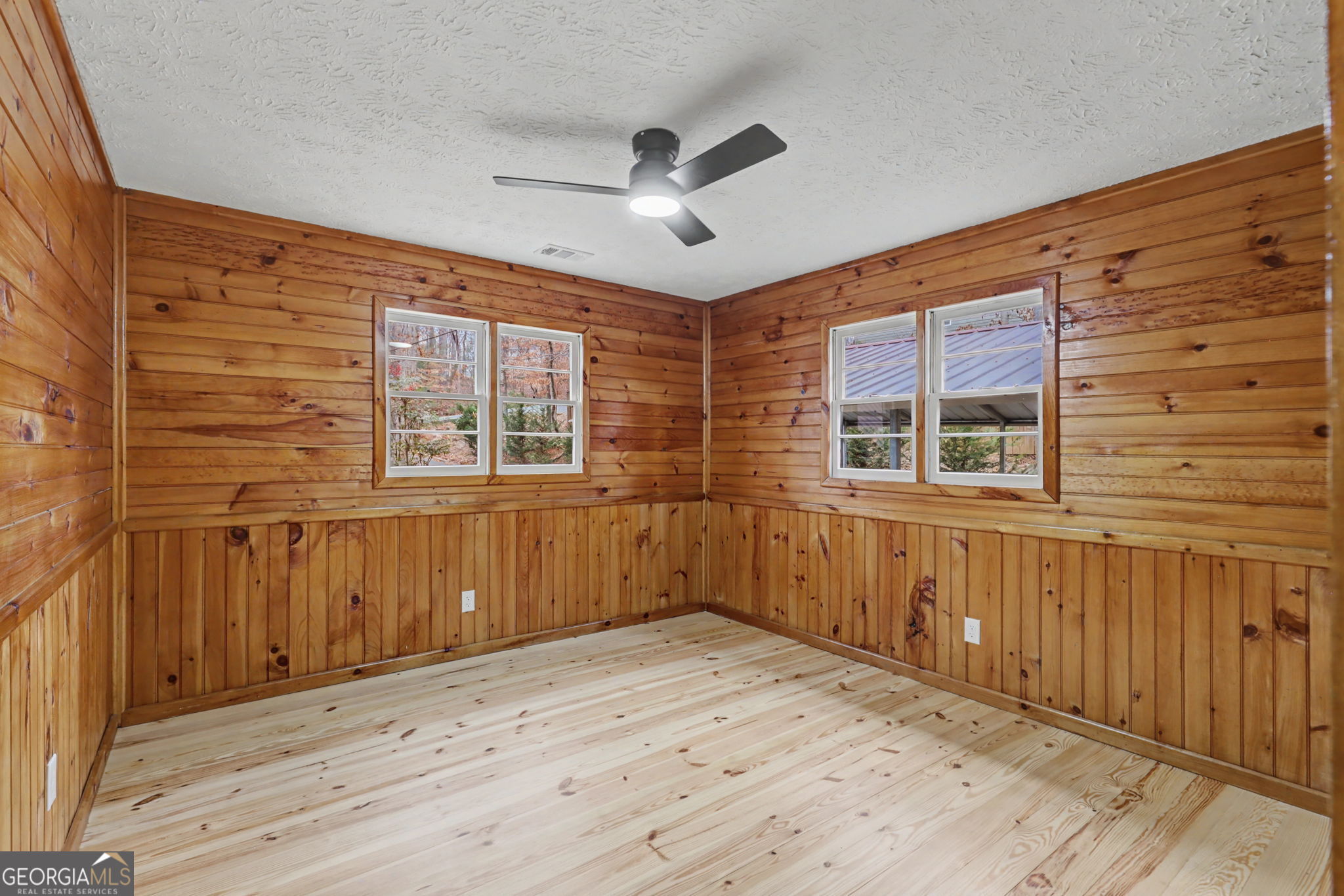 150 Summit Street Ellijay GA 30540