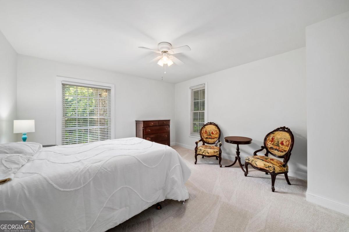 2324 E Cherokee Drive Woodstock GA 30188
