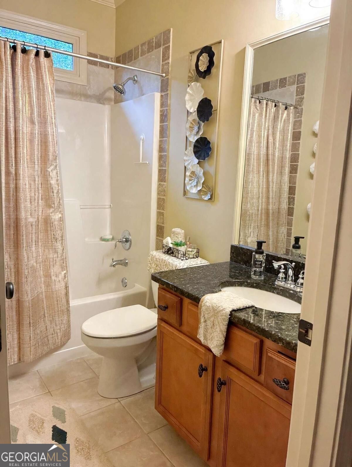 568 Cherokee Drive S Waleska GA 30183