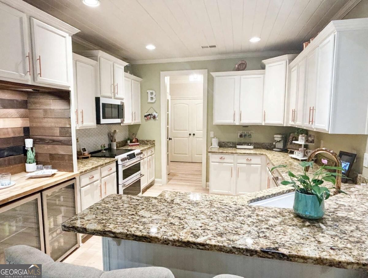 568 Cherokee Drive S Waleska GA 30183