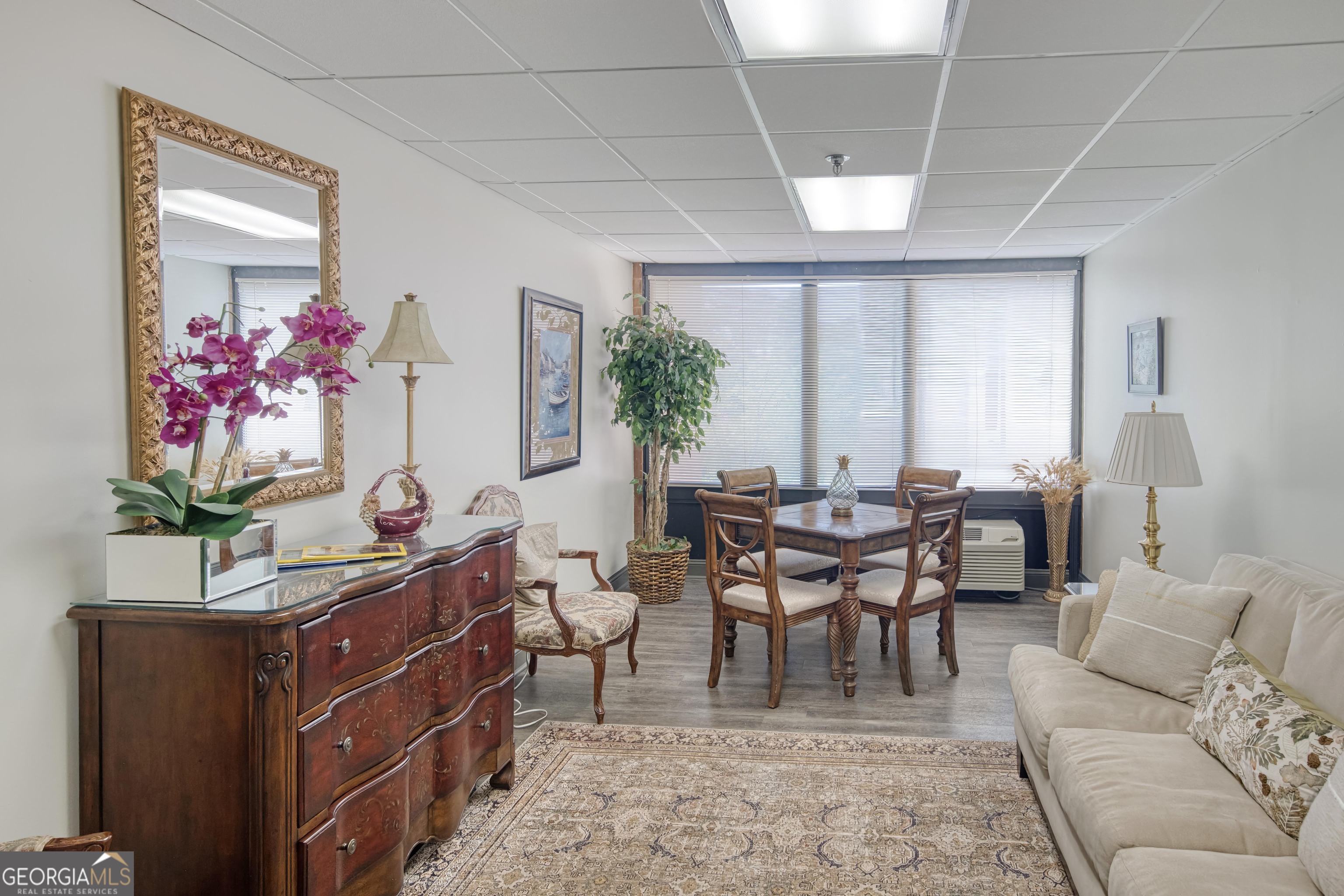 300 Johnson Ferry Road NE Atlanta GA 30328