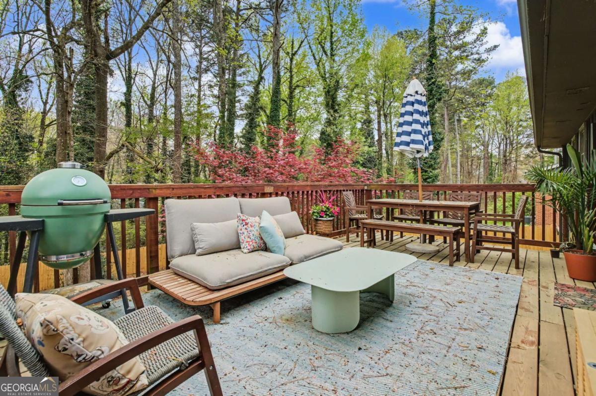 2095 Dobbins Drive NW Kennesaw GA 30144