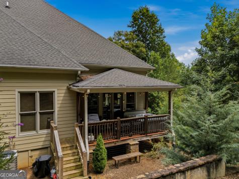 476 Licklog Ridge Hayesville NC 28904