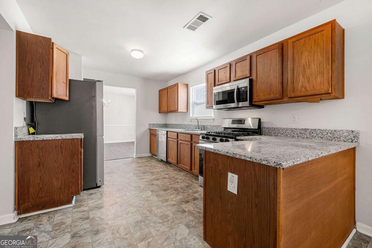 3161 Berthas Overlook Douglasville GA 30135