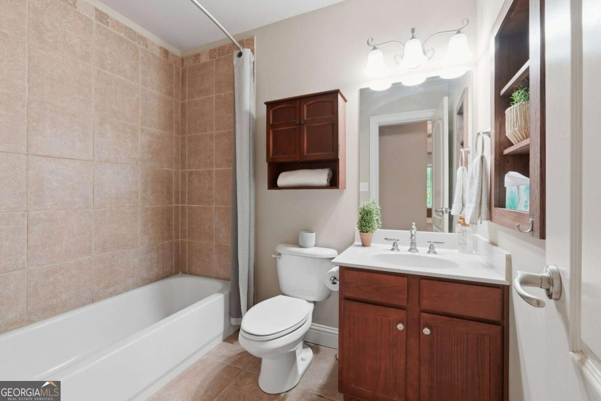 3480 Talking Leaves Trail Gainesville GA 30506