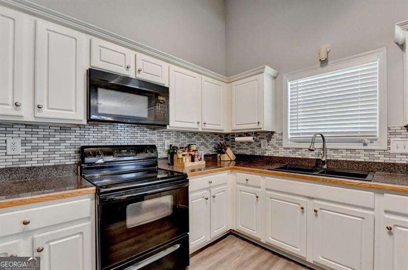 2290 Taylor Pointe Way Dacula GA 30019