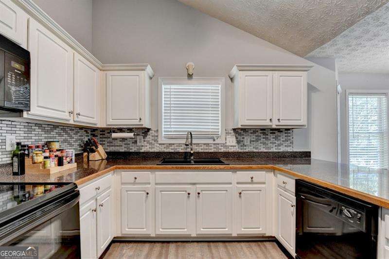 2290 Taylor Pointe Way Dacula GA 30019