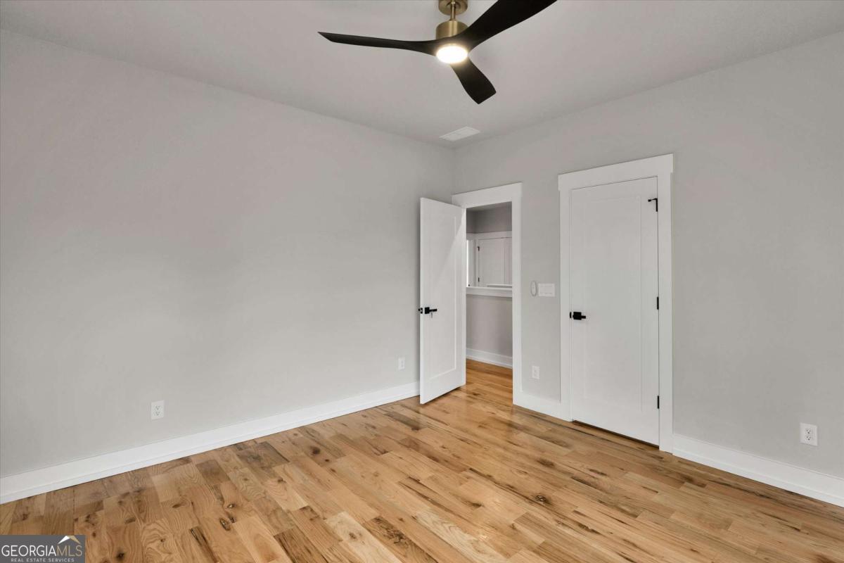 3369 Dodson Drive East Point GA 30344