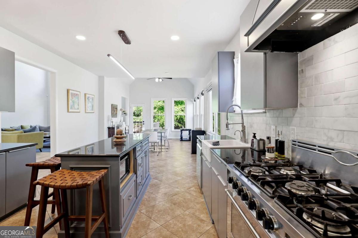 1015 Windhaven Drive Alpharetta GA 30005