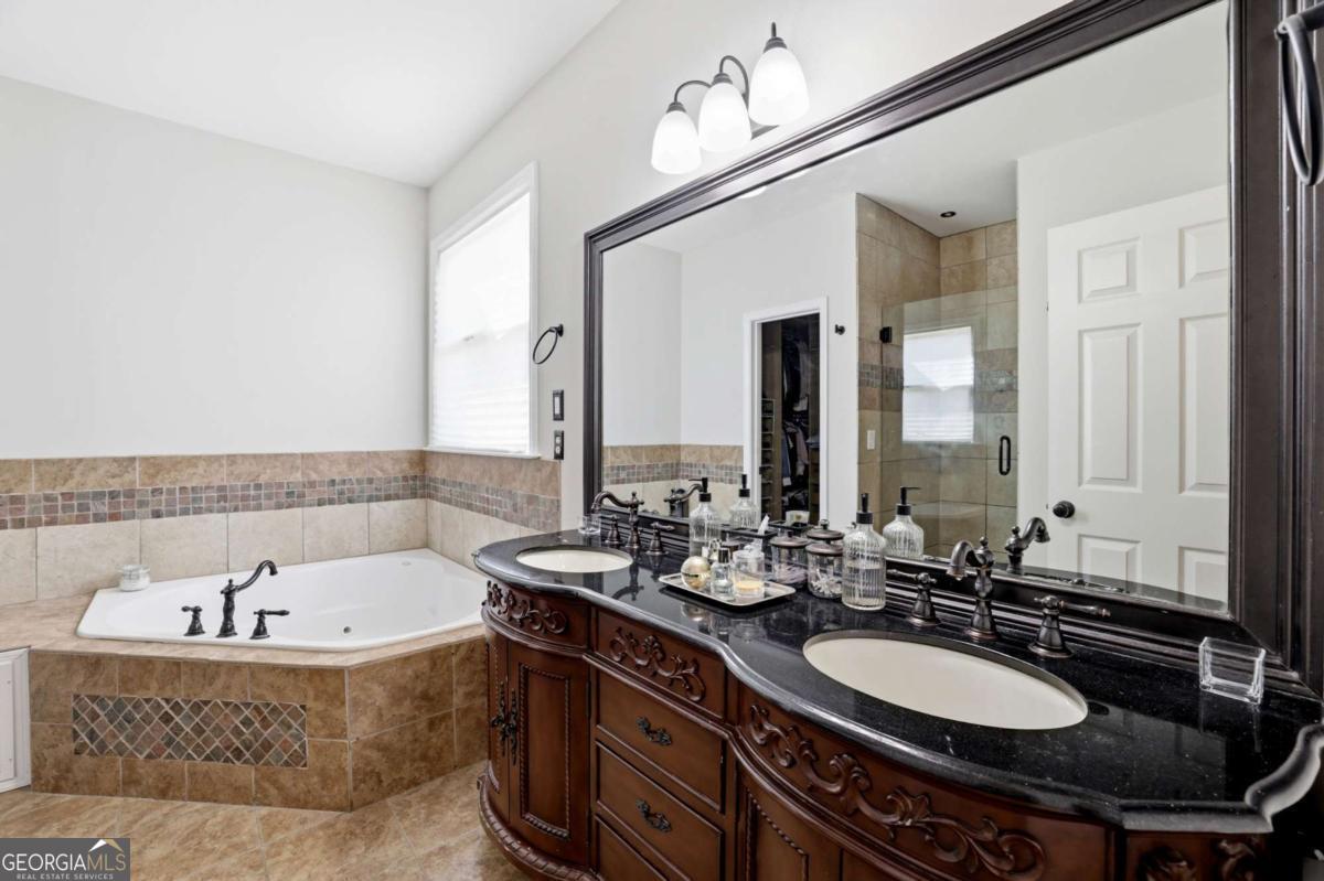 1015 Windhaven Drive Alpharetta GA 30005