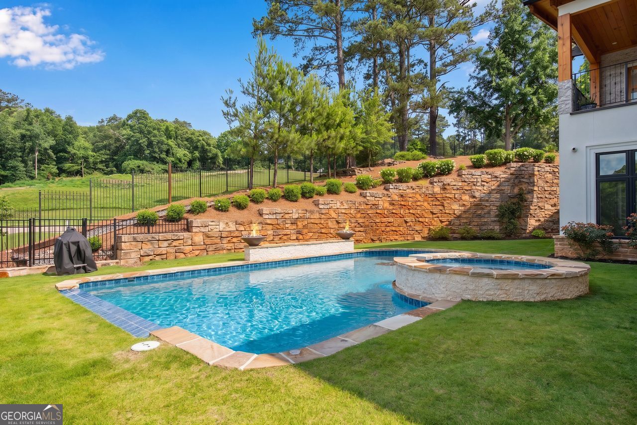645 River Knoll Drive SE Marietta GA 30067