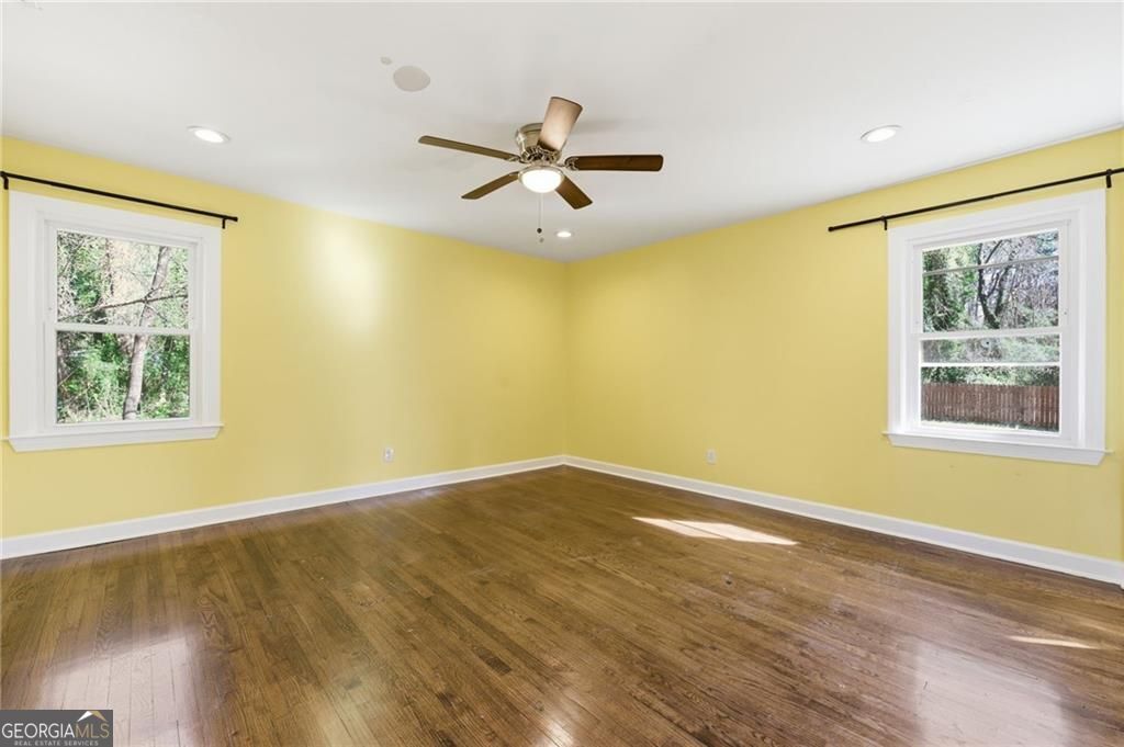 1532 Alverado Way Decatur GA 30032