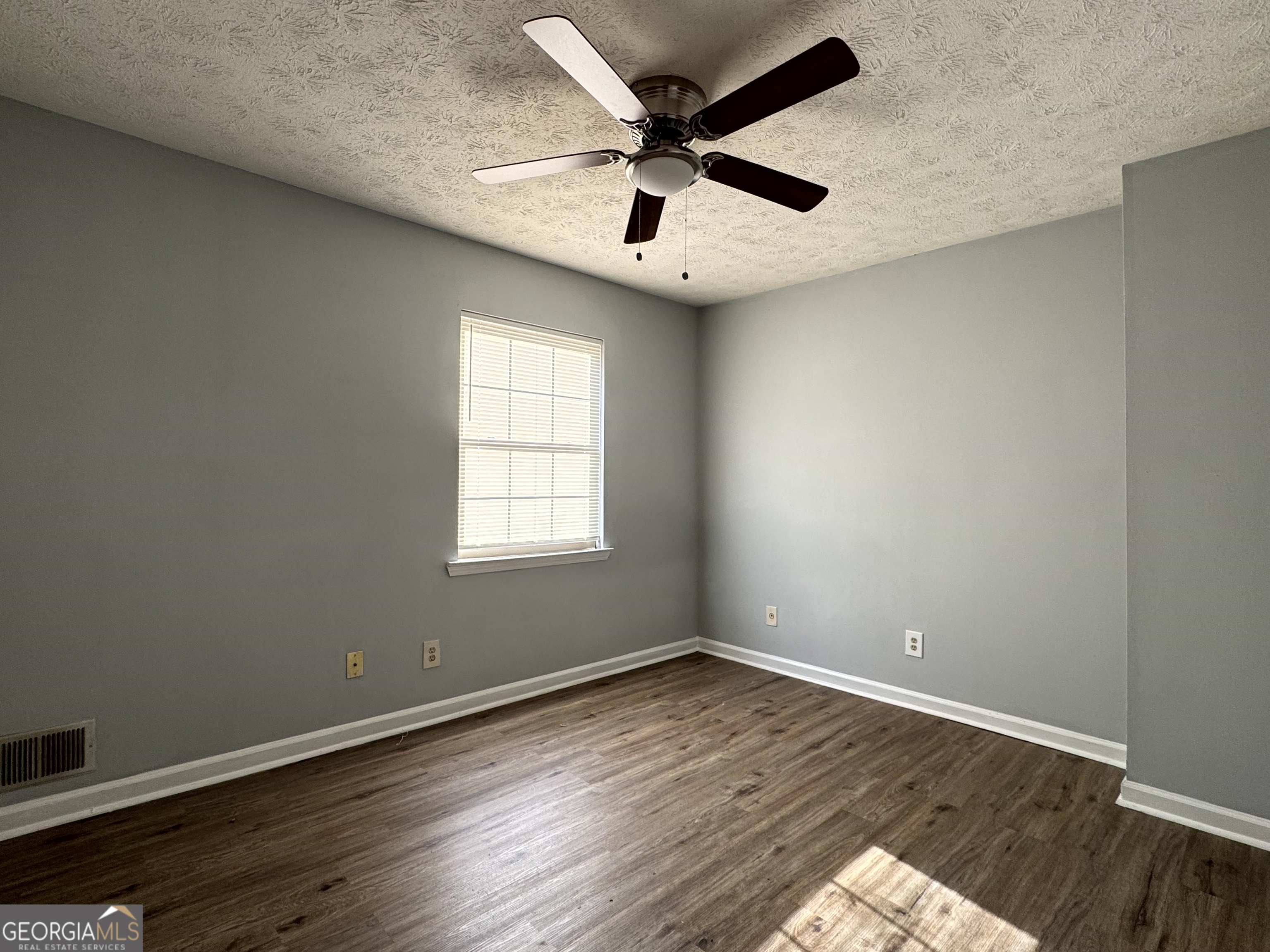 8678 Glenwoods Drive Riverdale GA 30274