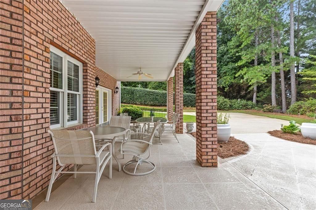 4315 Marble Arch Way Flowery Branch GA 30542