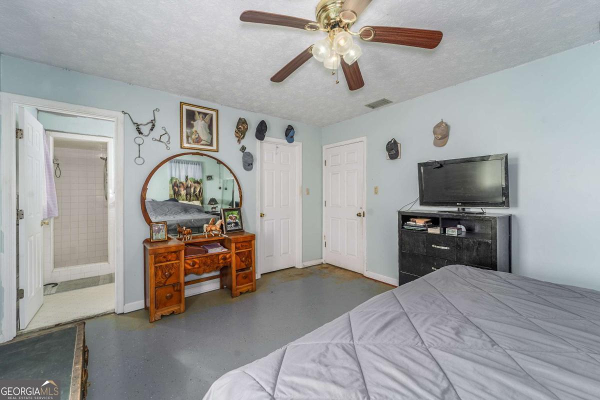 6291 Riverside Rock Road Nahunta GA 31553