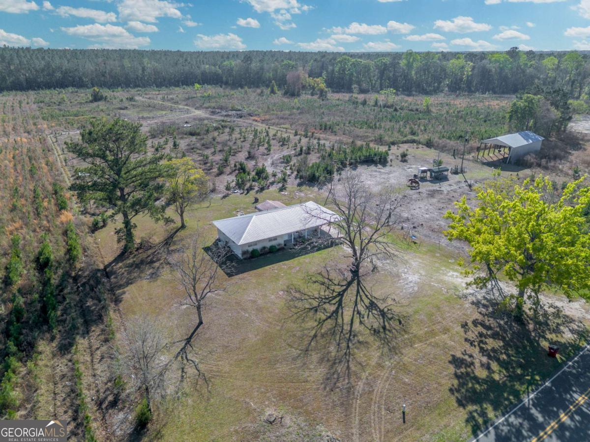 6291 Riverside Rock Road Nahunta GA 31553