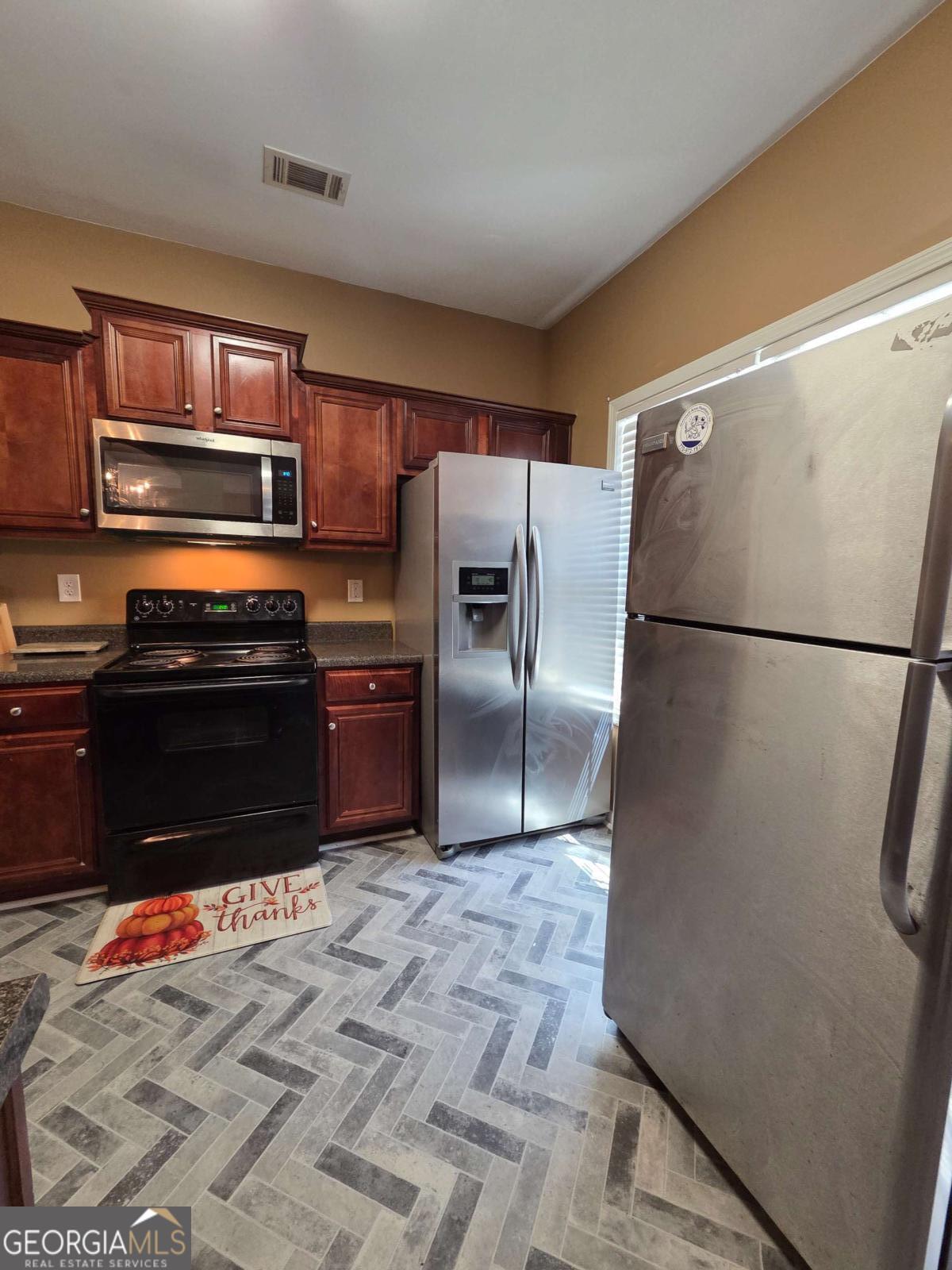 2140 Burns View Lane Lawrenceville GA 30044