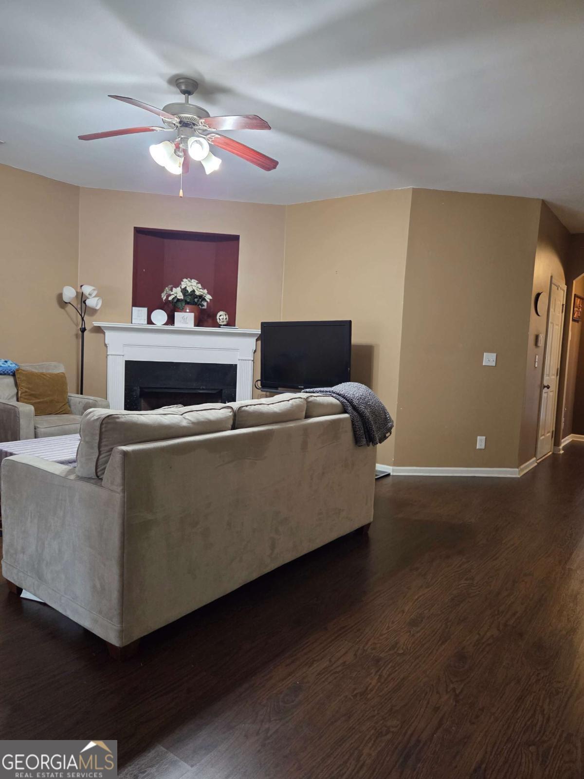 2140 Burns View Lane Lawrenceville GA 30044