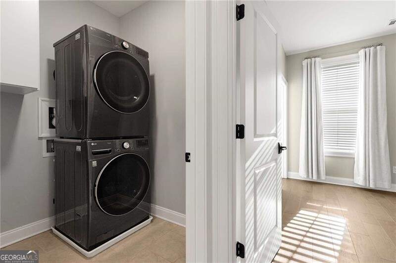 468 Burton Drive Alpharetta GA 30009